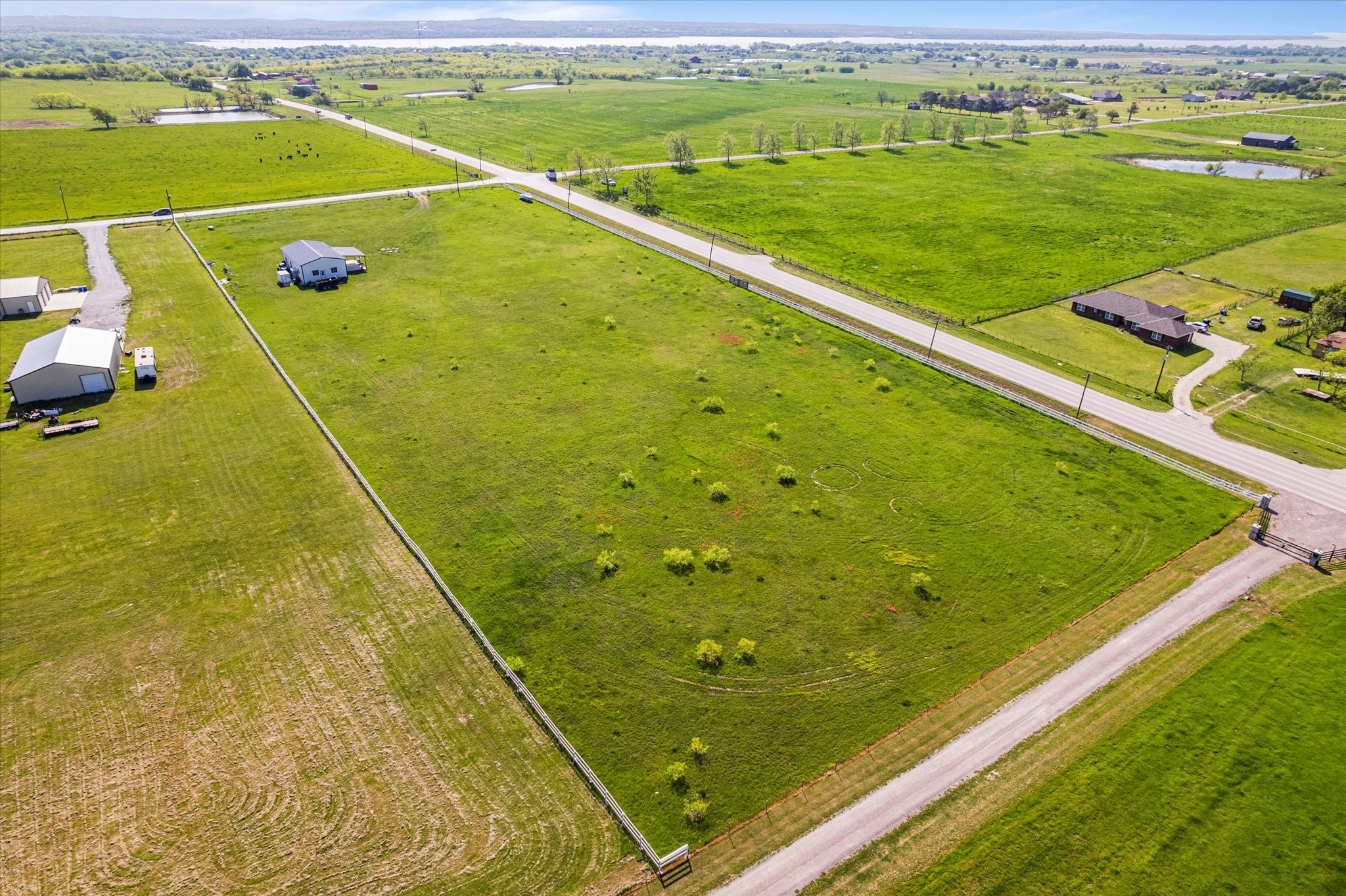 25 Cr 235 Valley View TX 76272