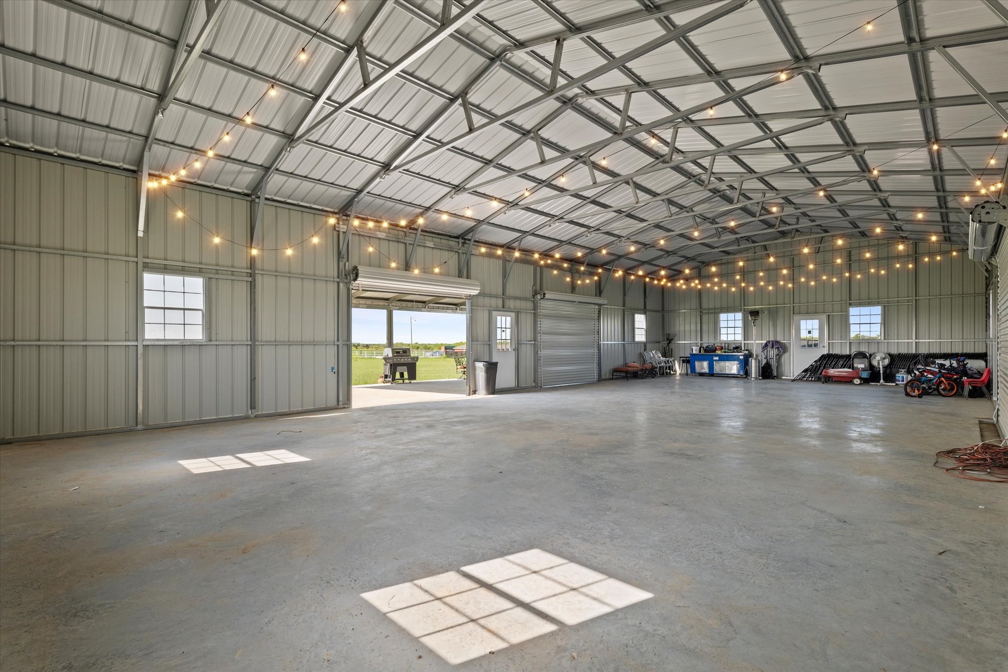 25 Cr 235 Valley View TX 76272