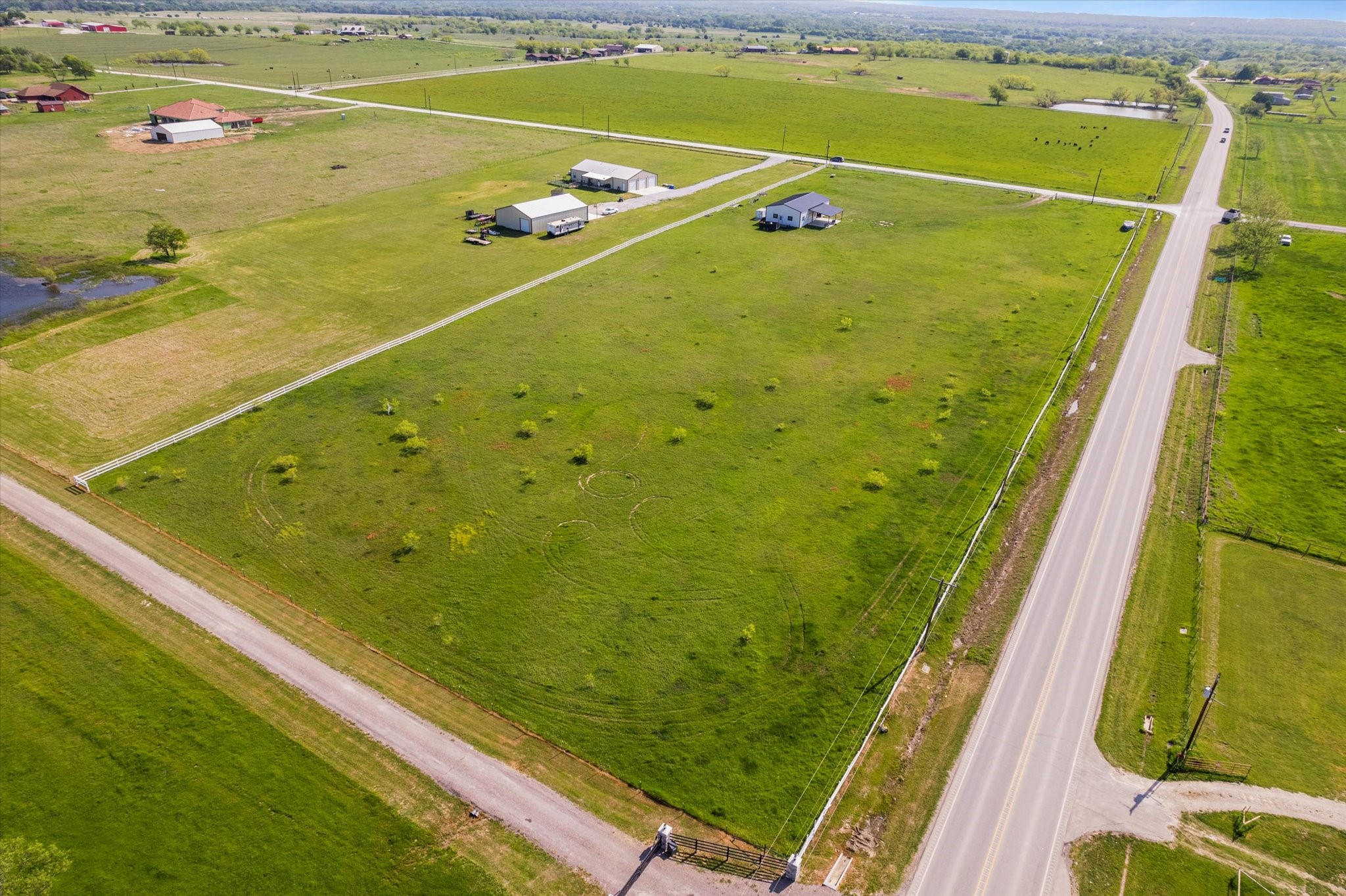 25 Cr 235 Valley View TX 76272