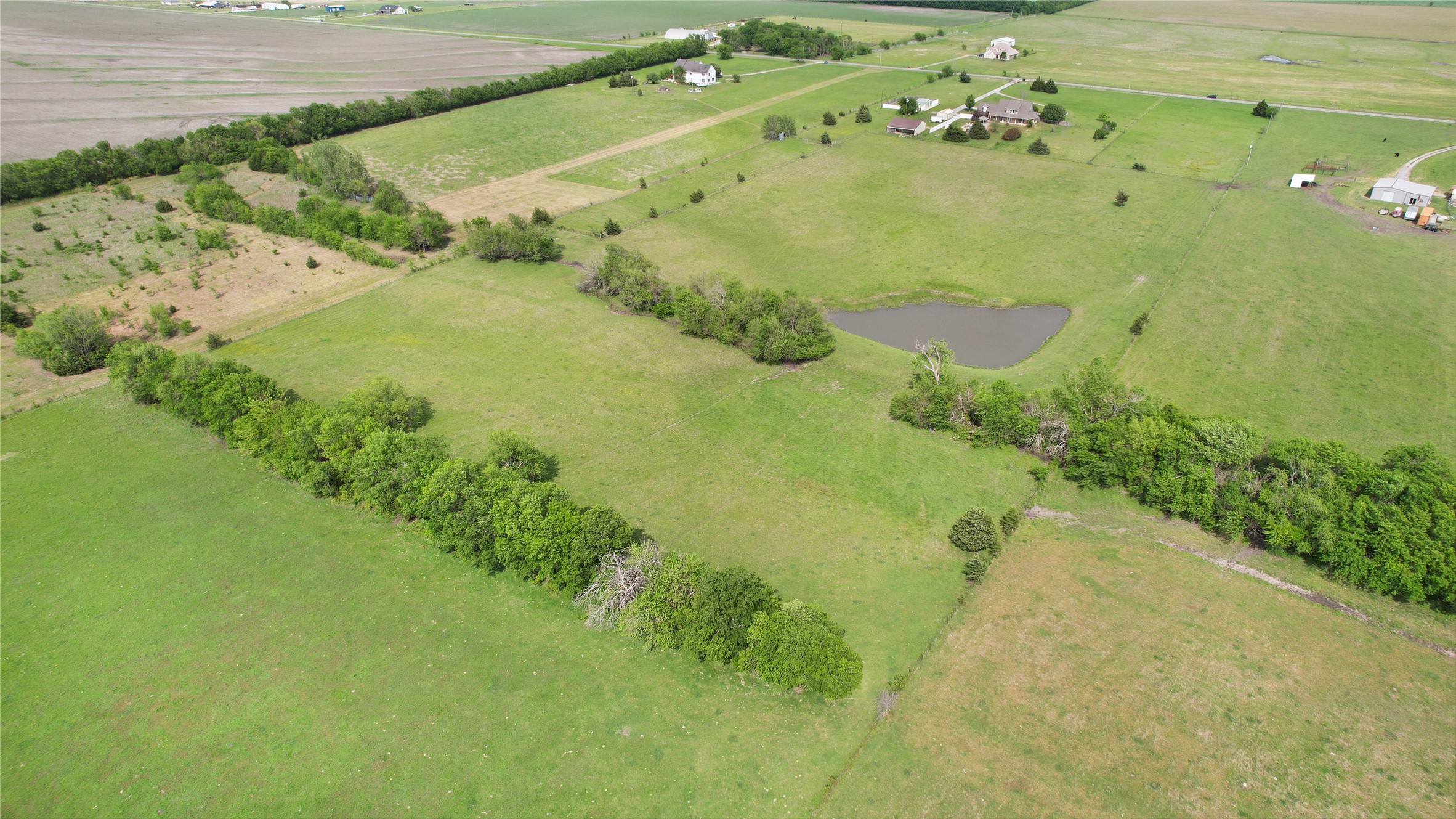 022 East Line Whitewright TX 75491