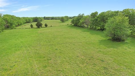 022 East Line Whitewright TX 75491