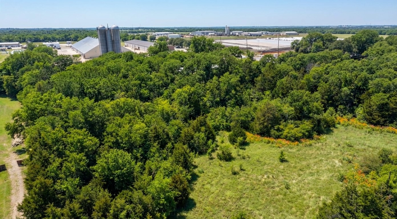648 E Pleasant Run Road Lancaster TX 75146