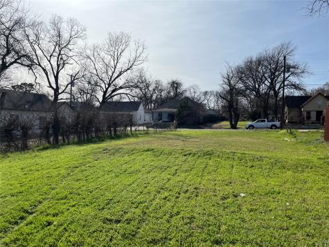336 Leads Street Dallas TX 75203