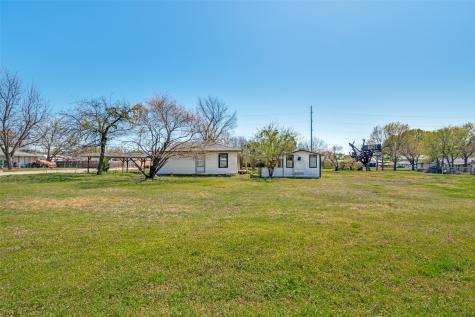 1023 N Houston Royse City TX 75189
