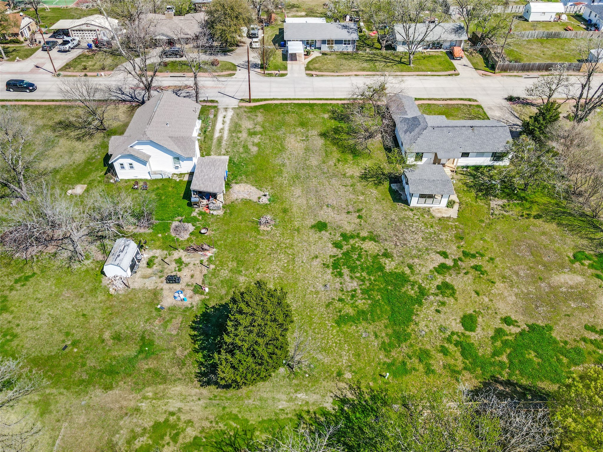 1023 N Houston Royse City TX 75189