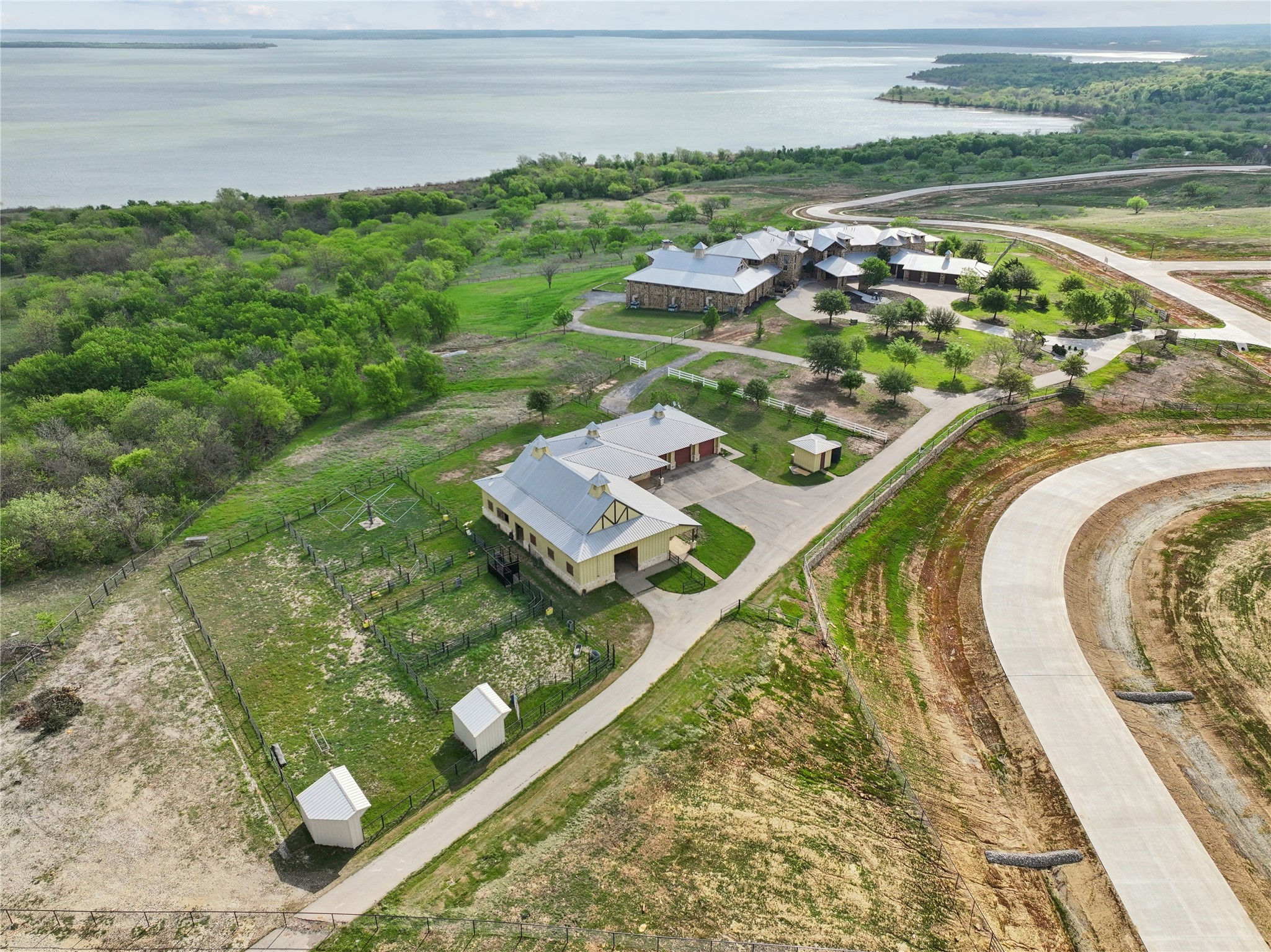 1613 Hillside Drive Sanger TX 76266