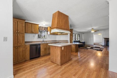 528 County Road 1120 Ravenna TX 75476
