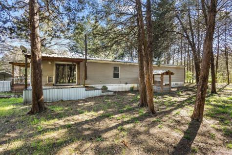 528 County Road 1120 Ravenna TX 75476
