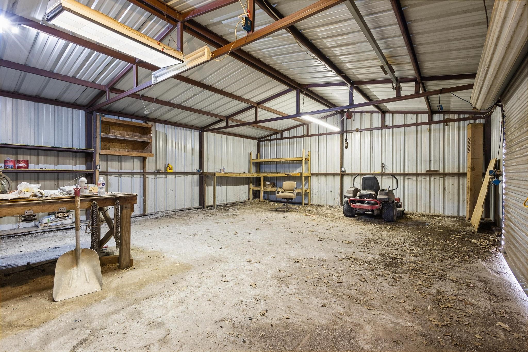 528 County Road 1120 Ravenna TX 75476