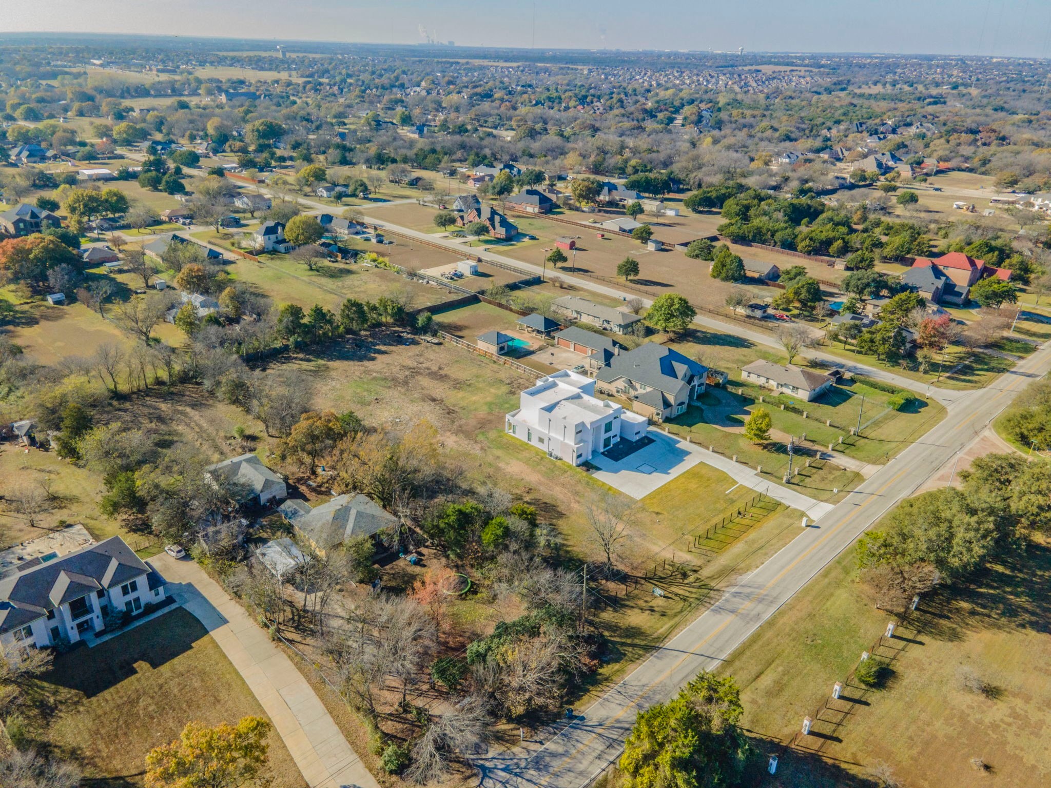 1124 W Pleasant Run Road Desoto TX 75115
