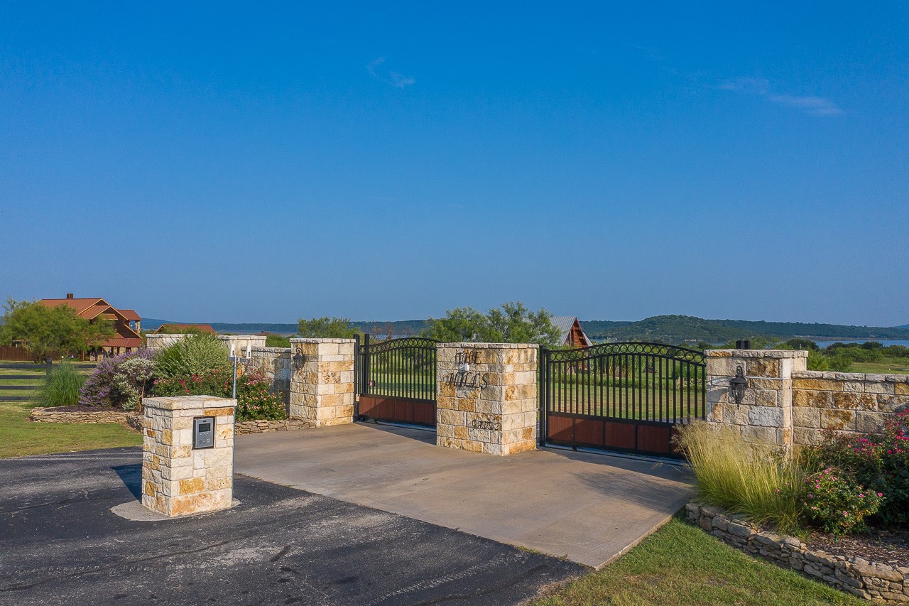 920 N Clear Cove Court Graford TX 76449