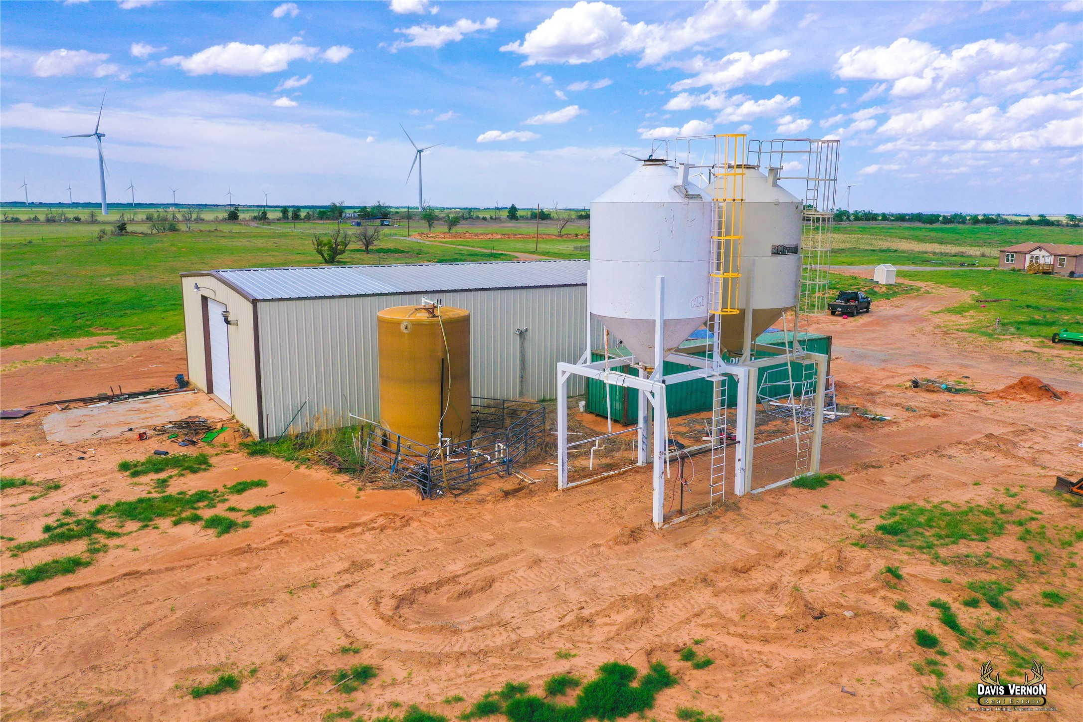10405 County Road 106 W Vernon TX 76384