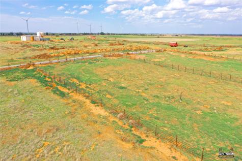 10405 County Road 106 W Vernon TX 76384
