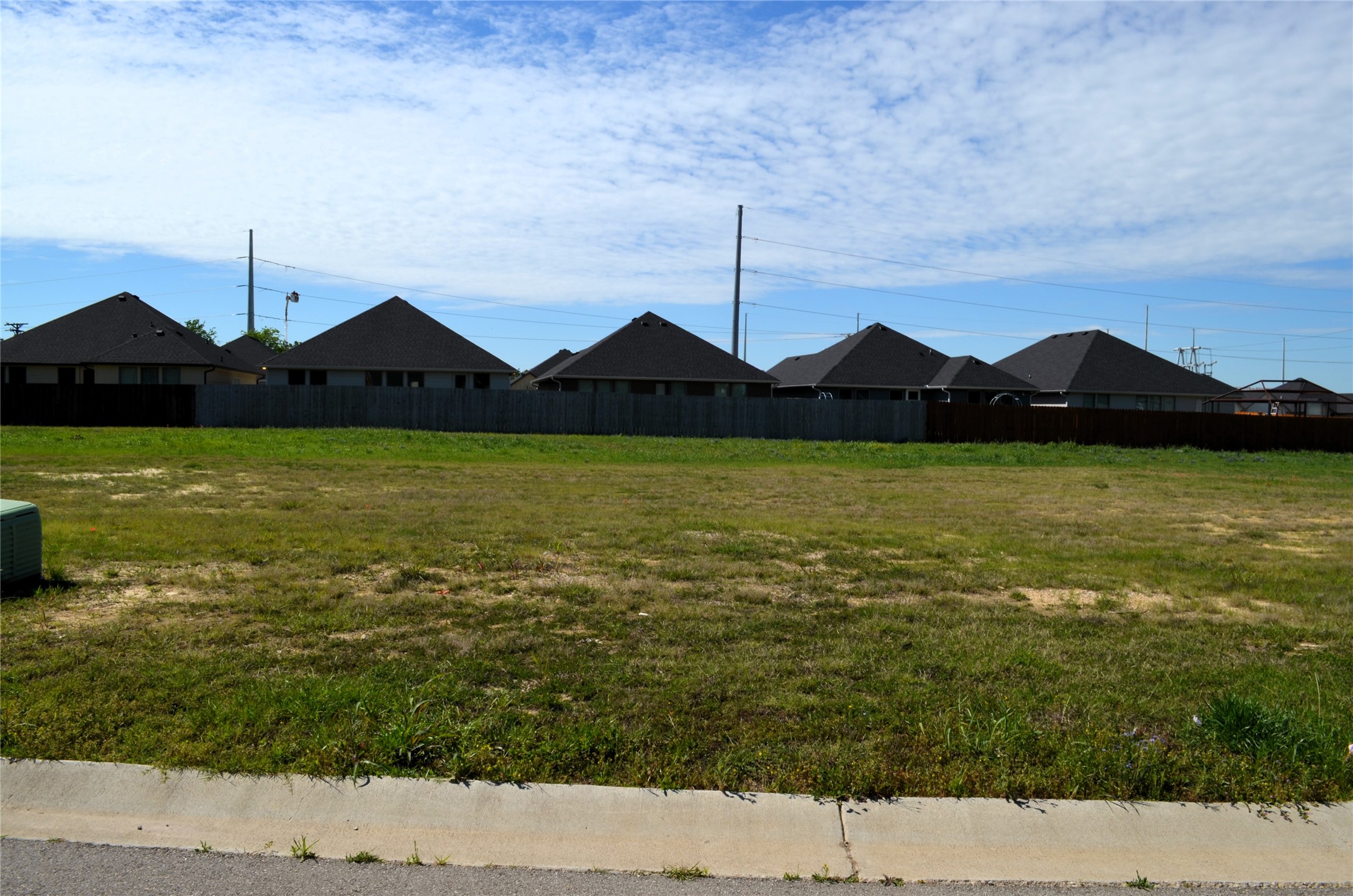 309 Preston Road Mabank TX 75147