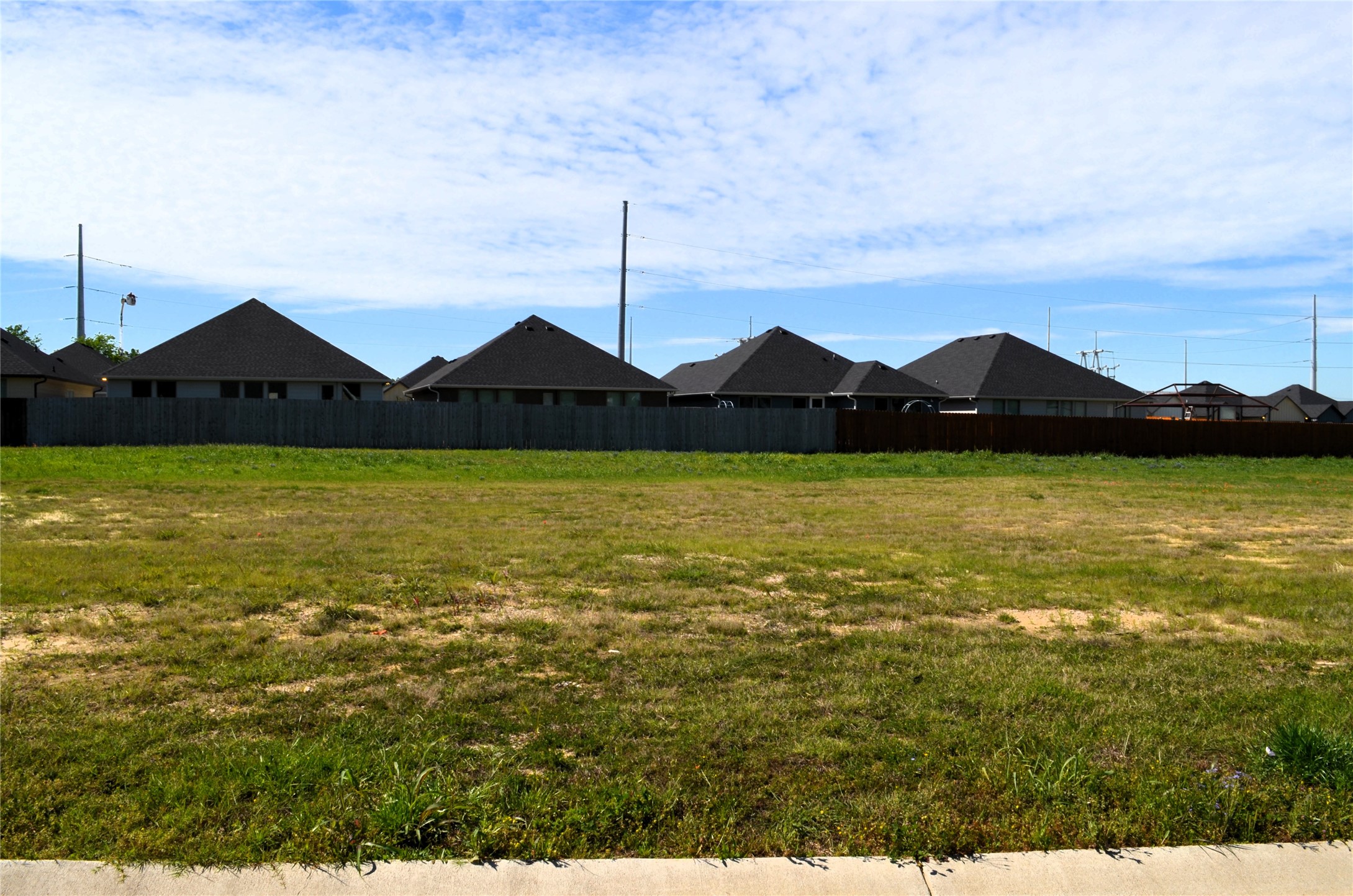 309 Preston Road Mabank TX 75147