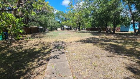 204 W College Street Princeton TX 75407