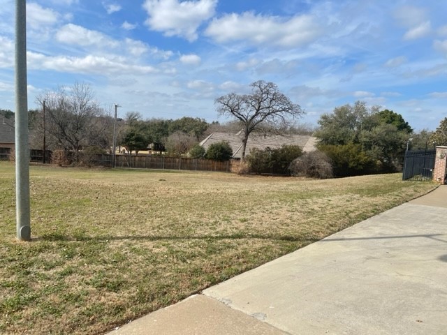 2805 Katherine Court Dalworthington Gardens TX 76016