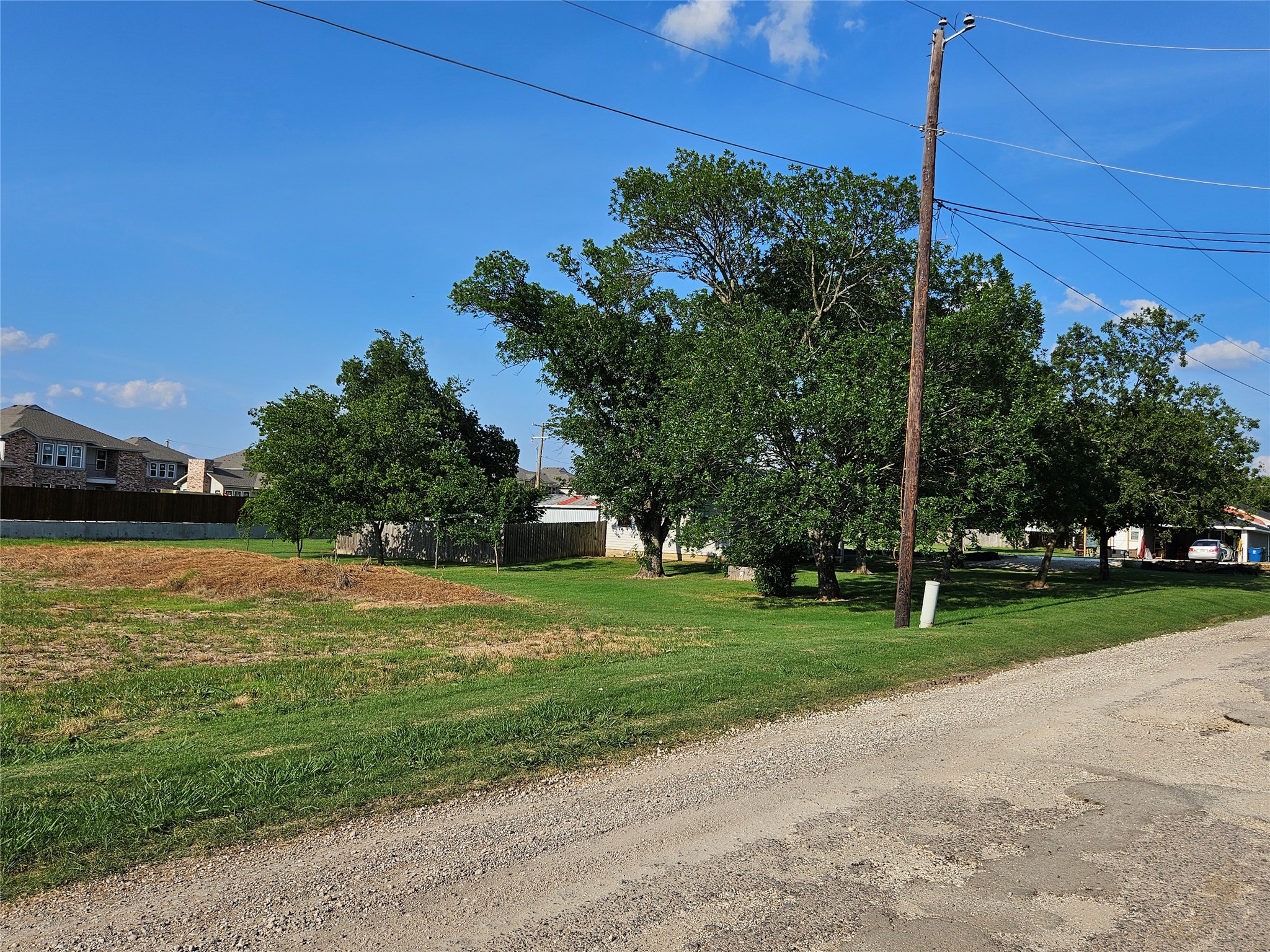 512 W Cedar Street Gunter TX 75058