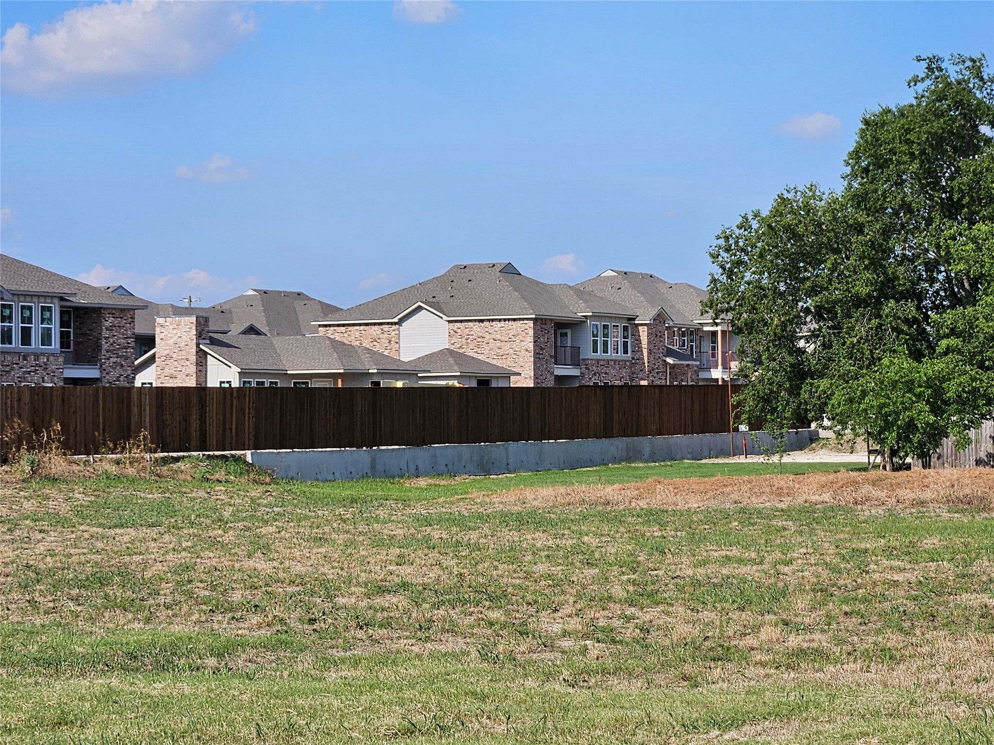 512 W Cedar Street Gunter TX 75058