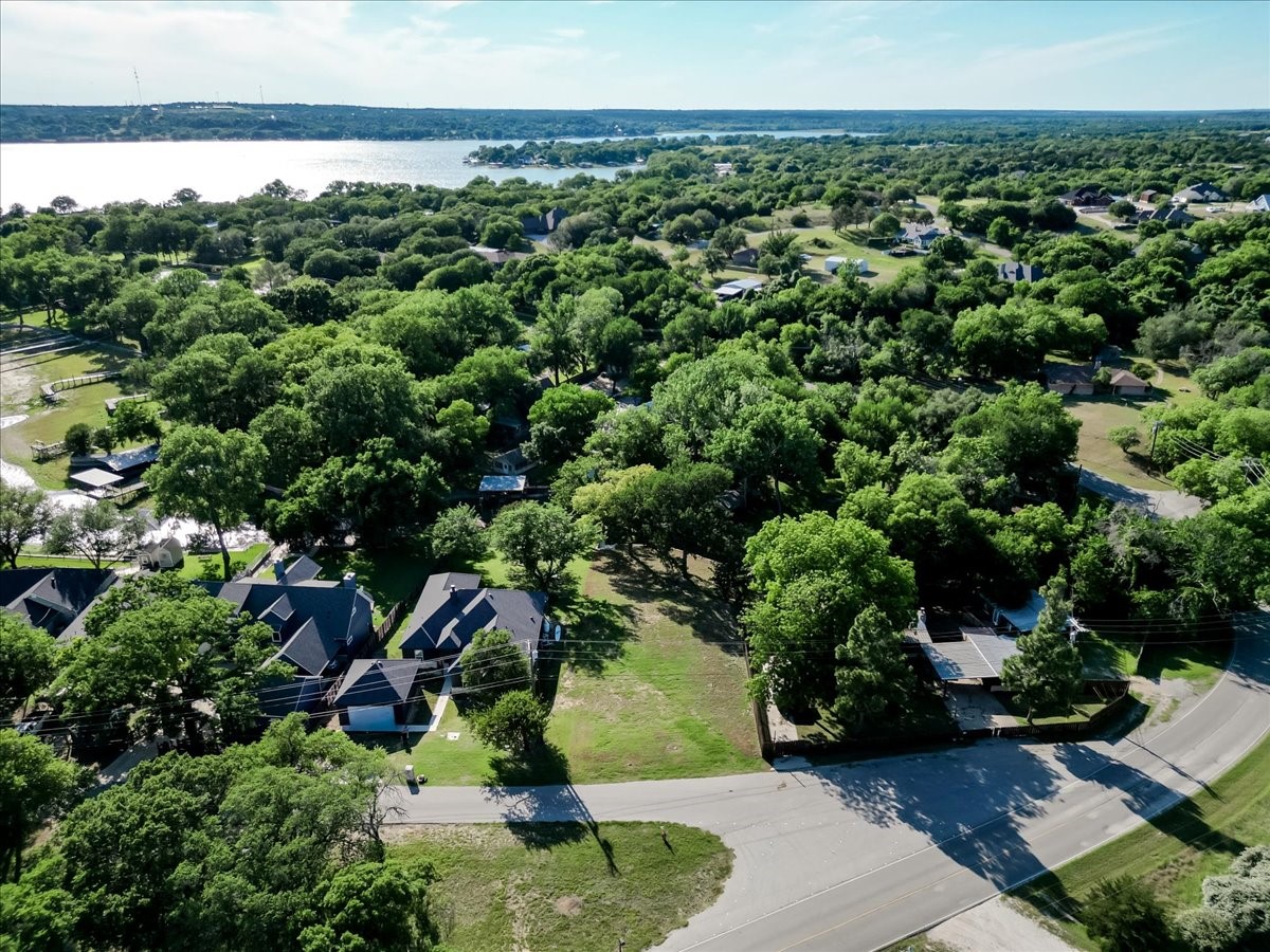 1115 E Lake Drive Weatherford TX 76087