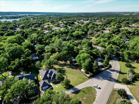 1115 E Lake Drive Weatherford TX 76087
