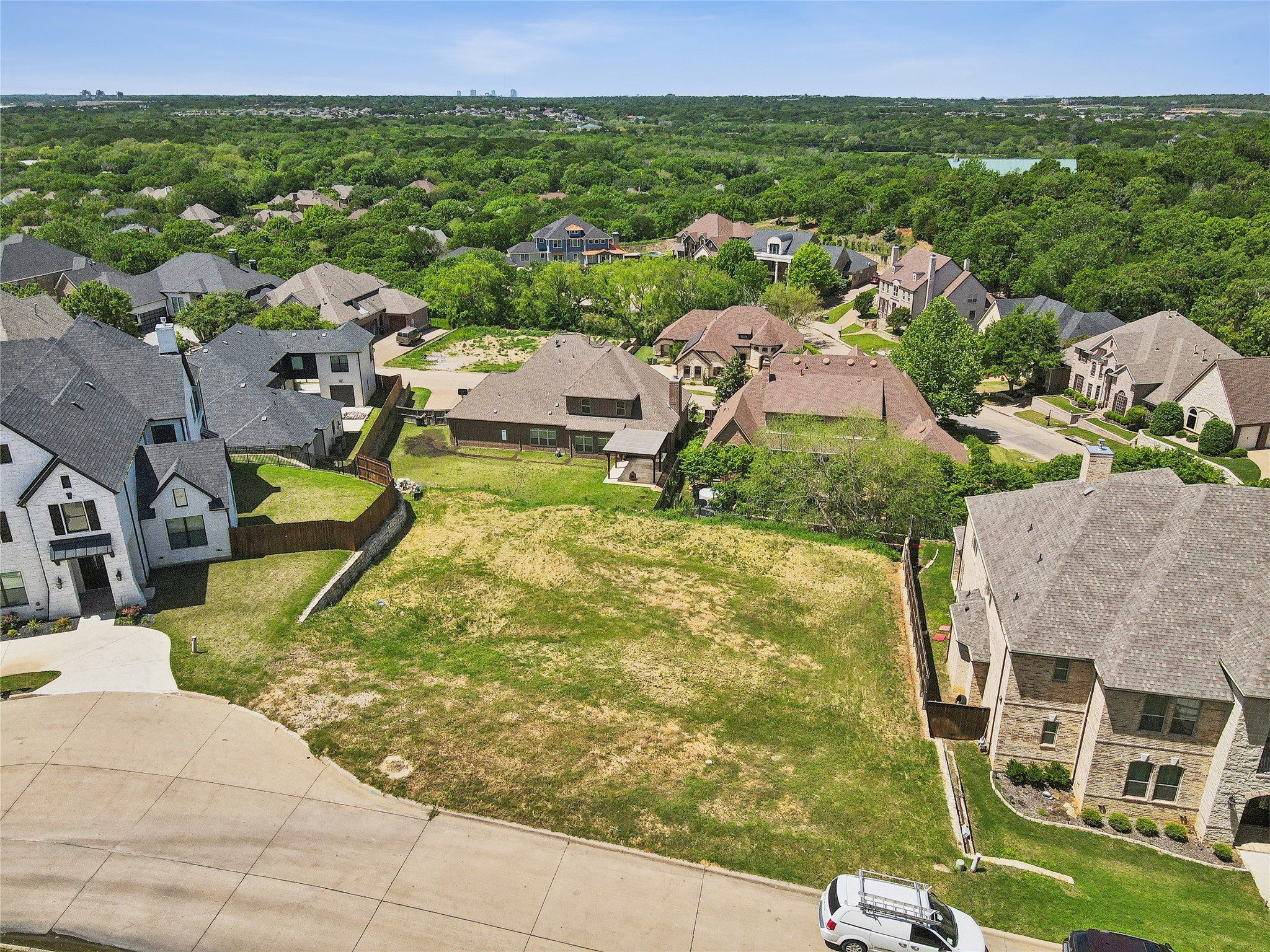606 Setting Sun Lane Arlington TX 76012