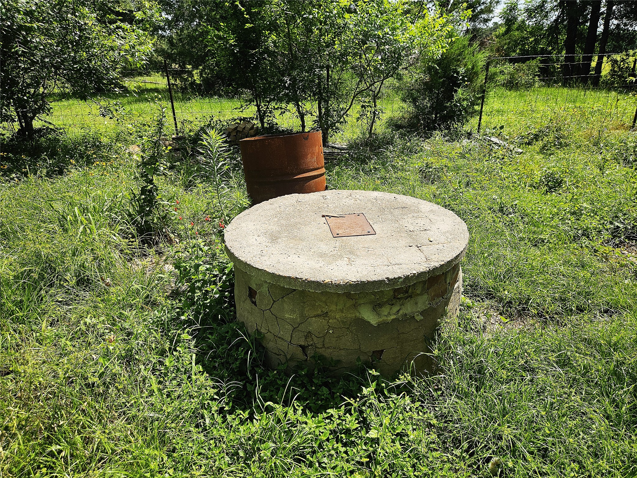 13 Acres Fm 39 S Groesbeck TX 76642