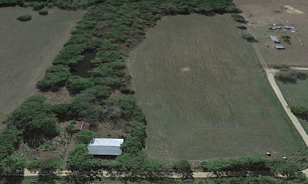 429 County Road 2720 Honey Grove TX 75446