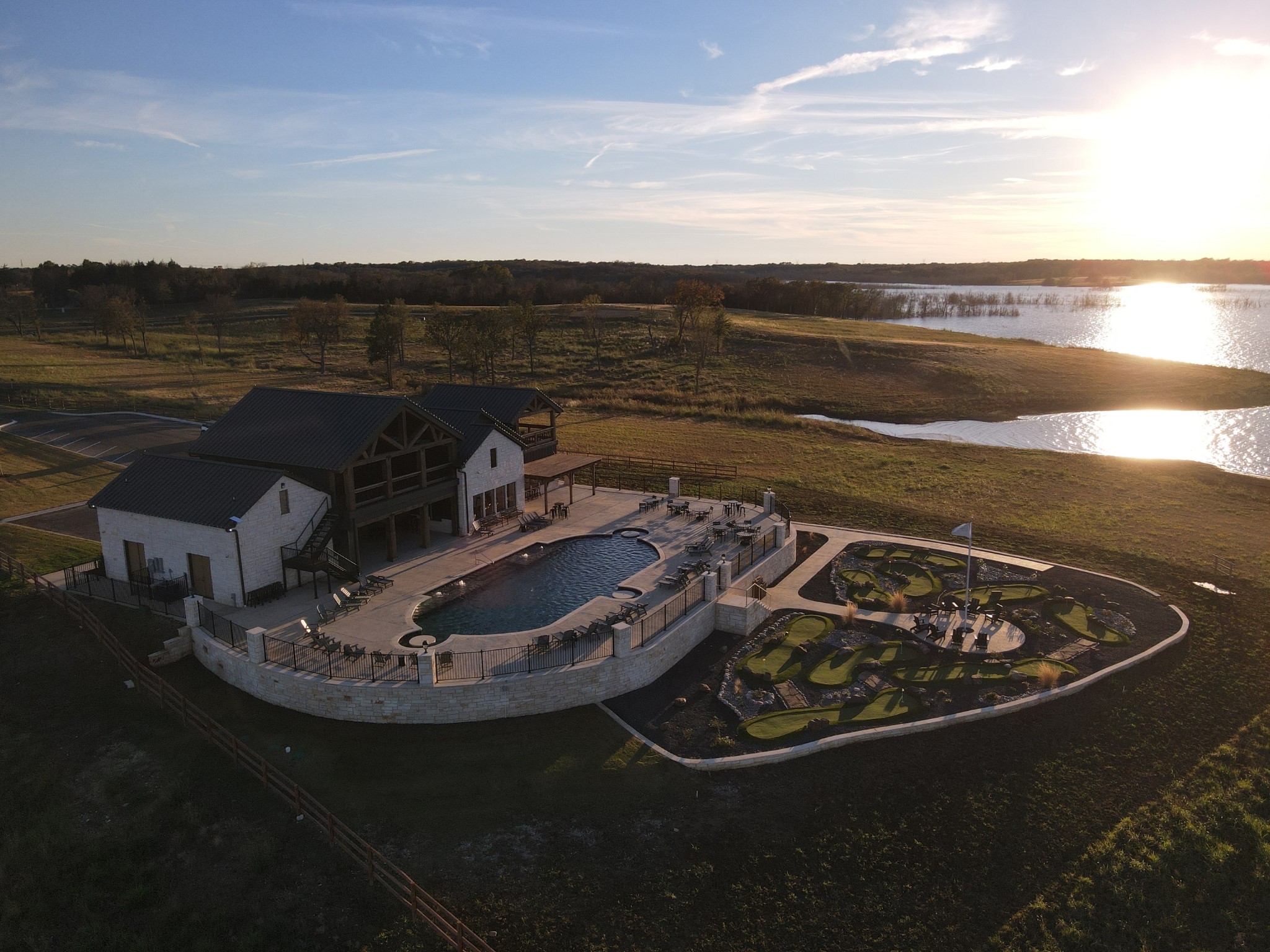 533 Timberland Heights Windom TX 75492