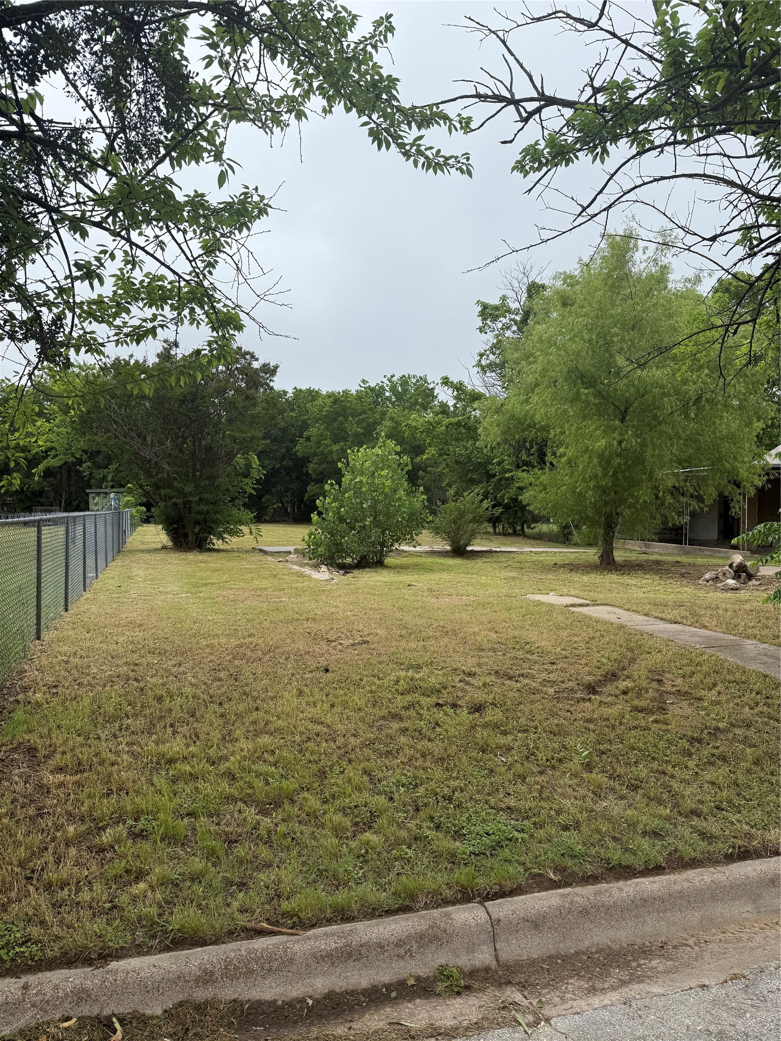 710 N Mason Street Bowie TX 76230