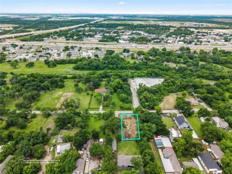 2434 Tallyho Lane Dallas TX 75212
