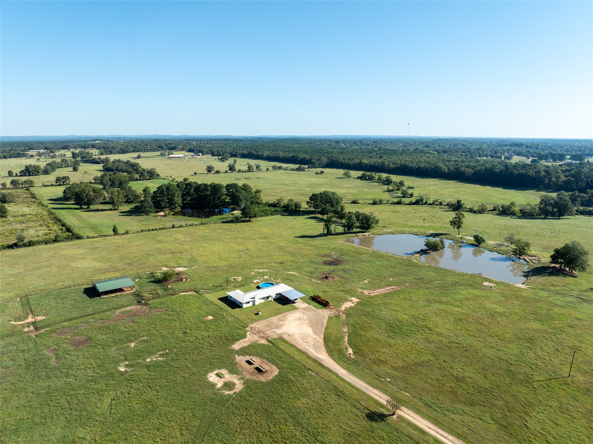 2661 Holly Creek Road Broken Bow OK 74728
