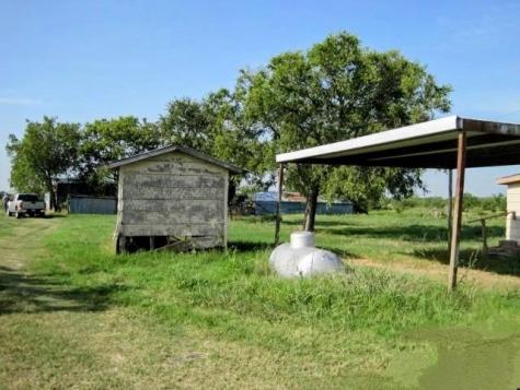1718 Johnny Watson Road Whitesboro TX 76273