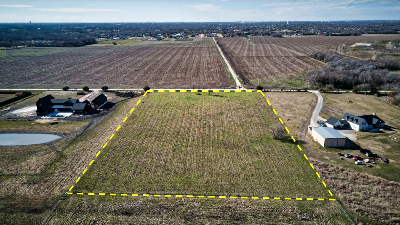 2450 Welborn Lane Lucas TX 75002