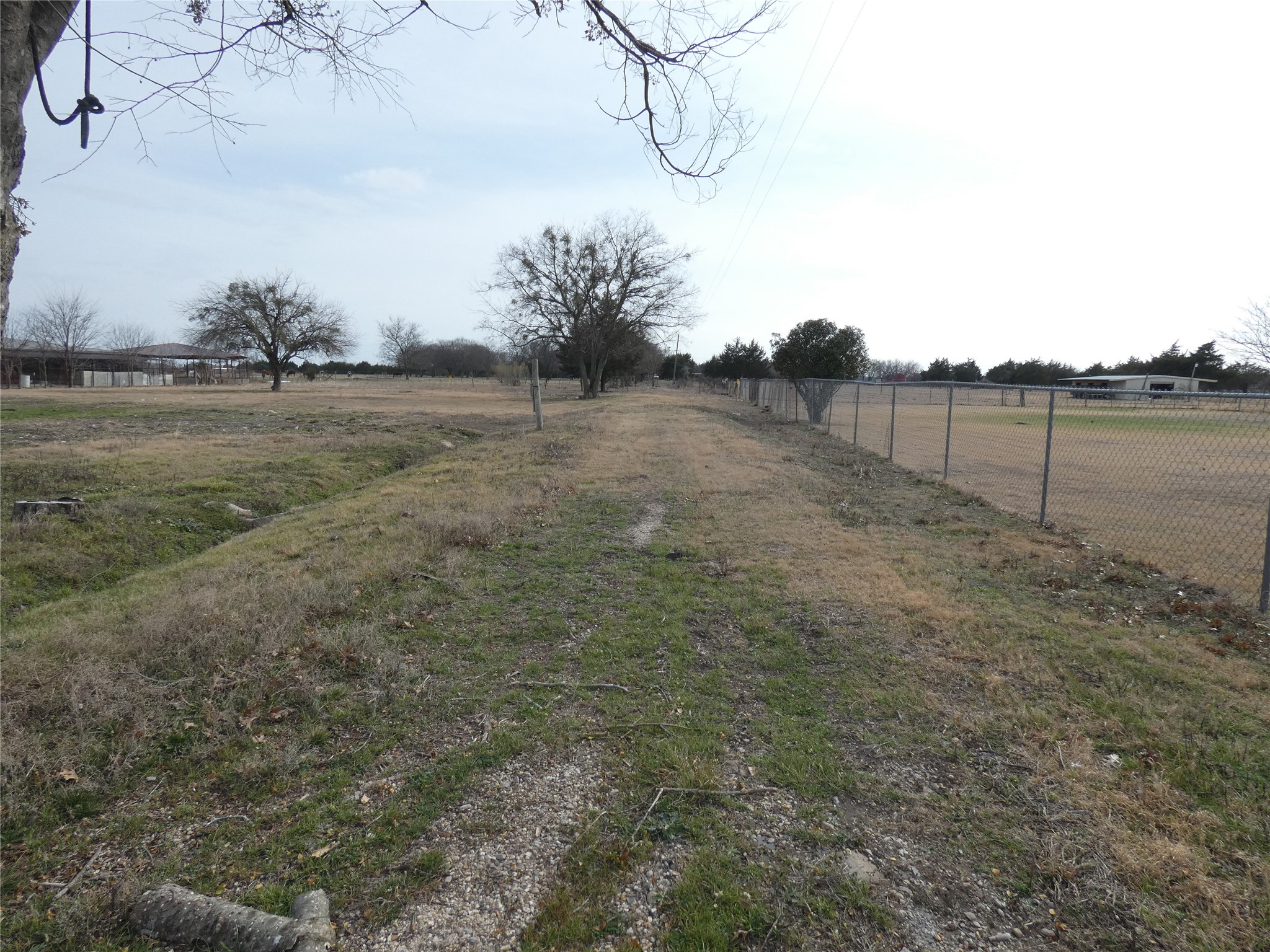 632 E Reindeer Road Lancaster TX 75146
