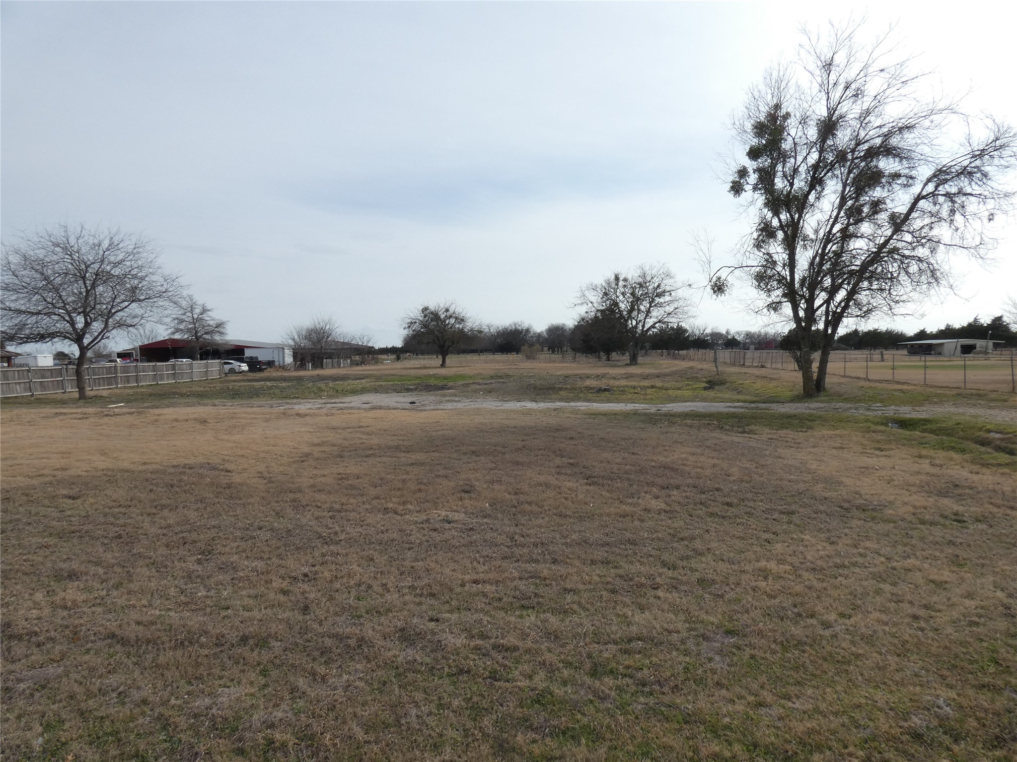 632 E Reindeer Road Lancaster TX 75146