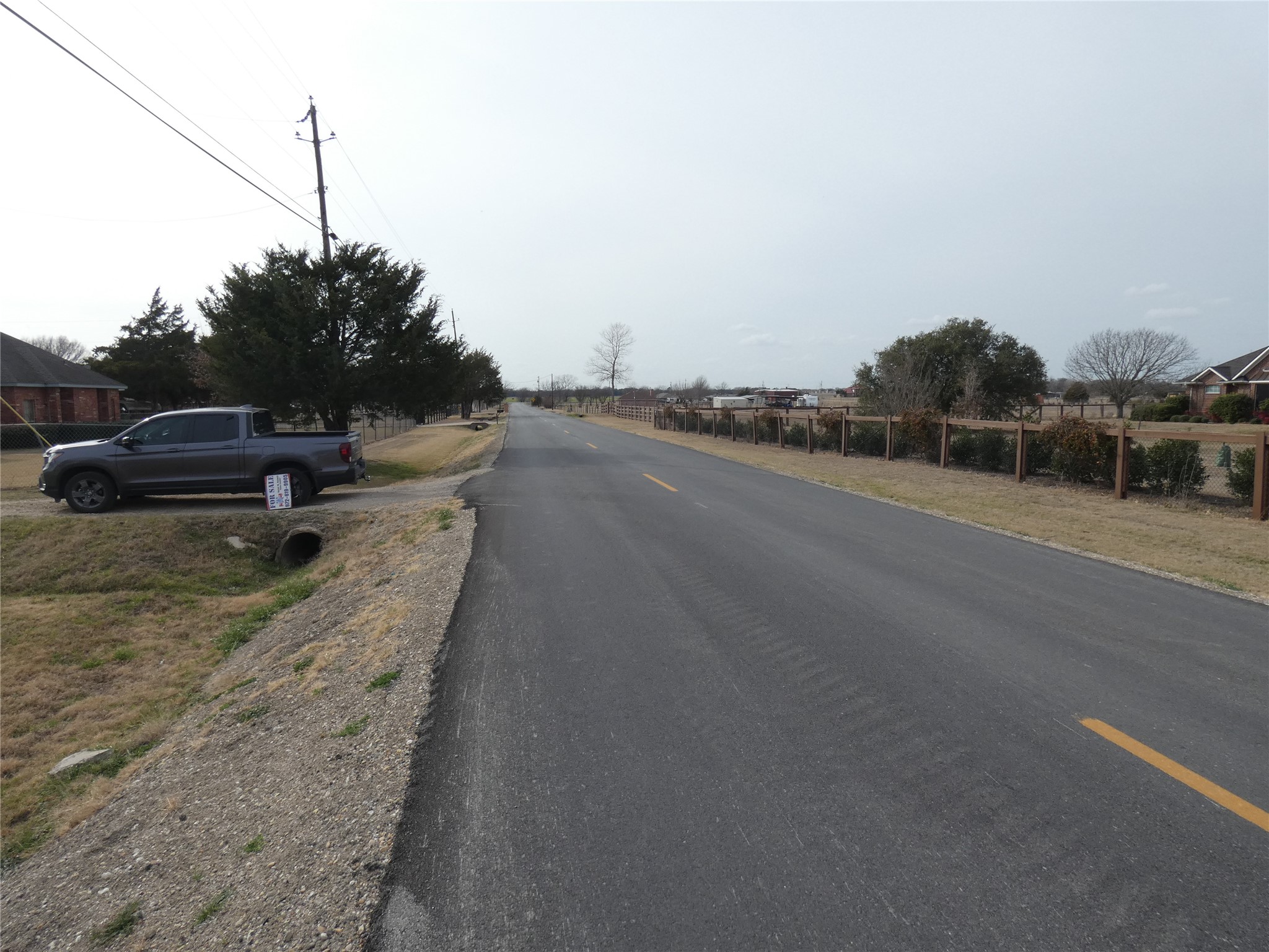 632 E Reindeer Road Lancaster TX 75146