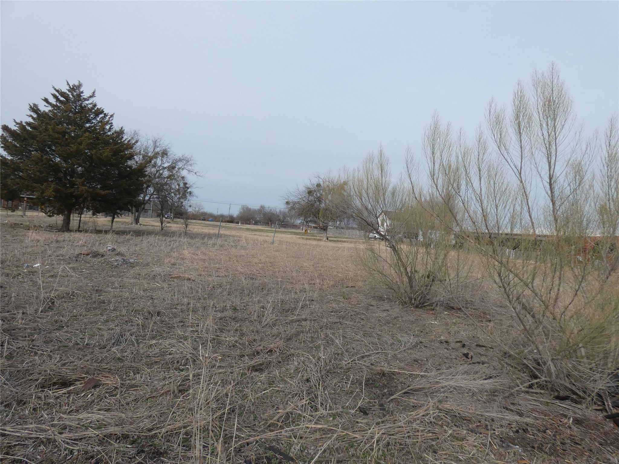 632 E Reindeer Road Lancaster TX 75146