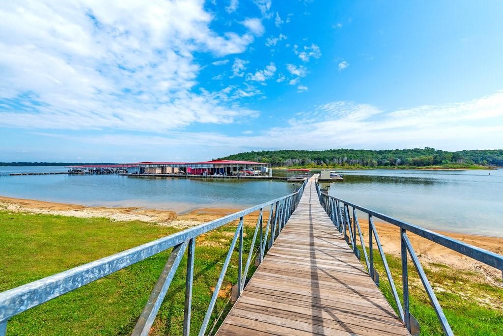 113 Shadow Creek Gordonville TX 76245