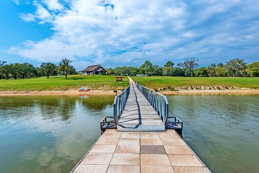 113 Shadow Creek Gordonville TX 76245