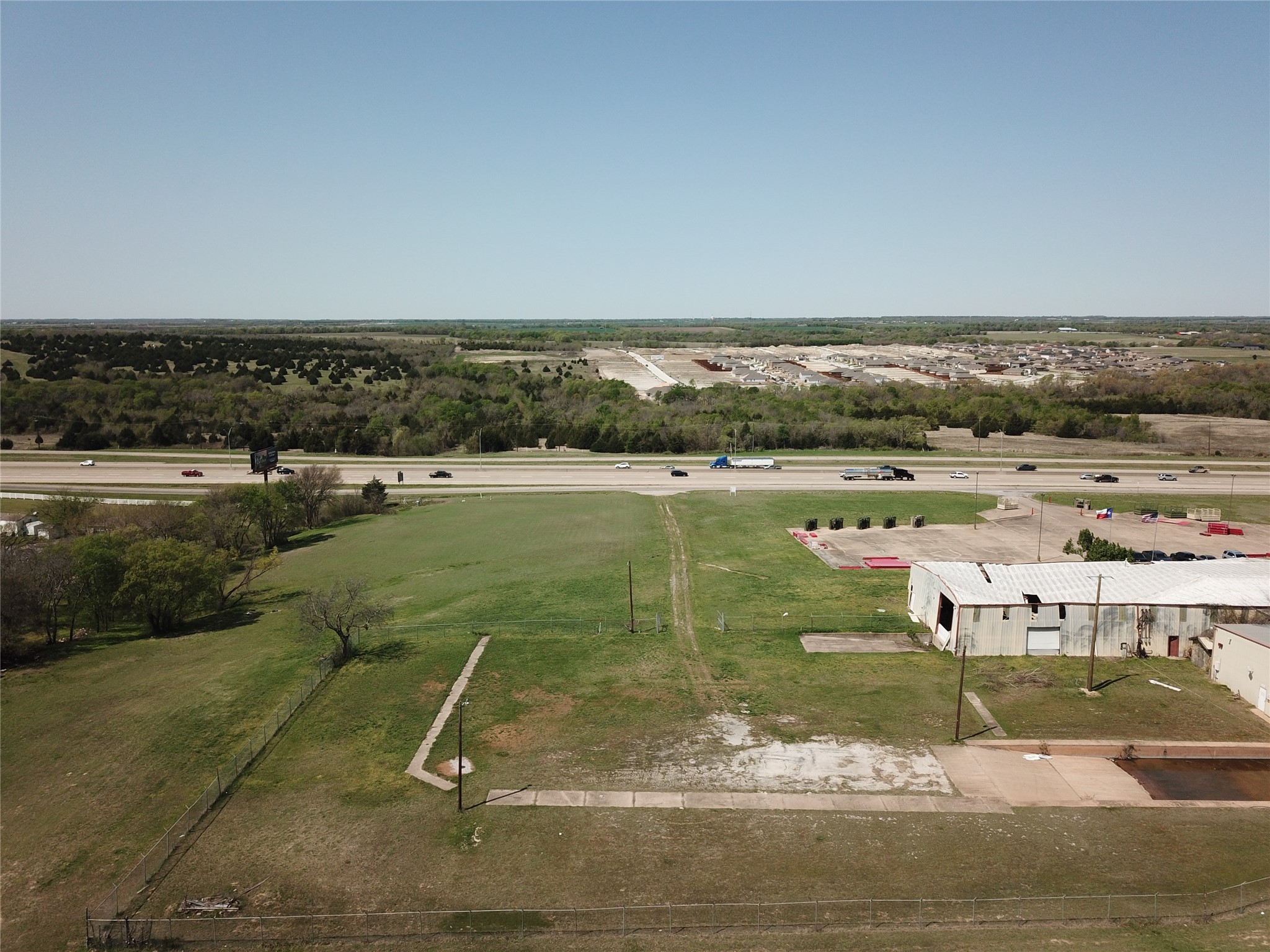 811 N Collins Freeway Howe TX 75459