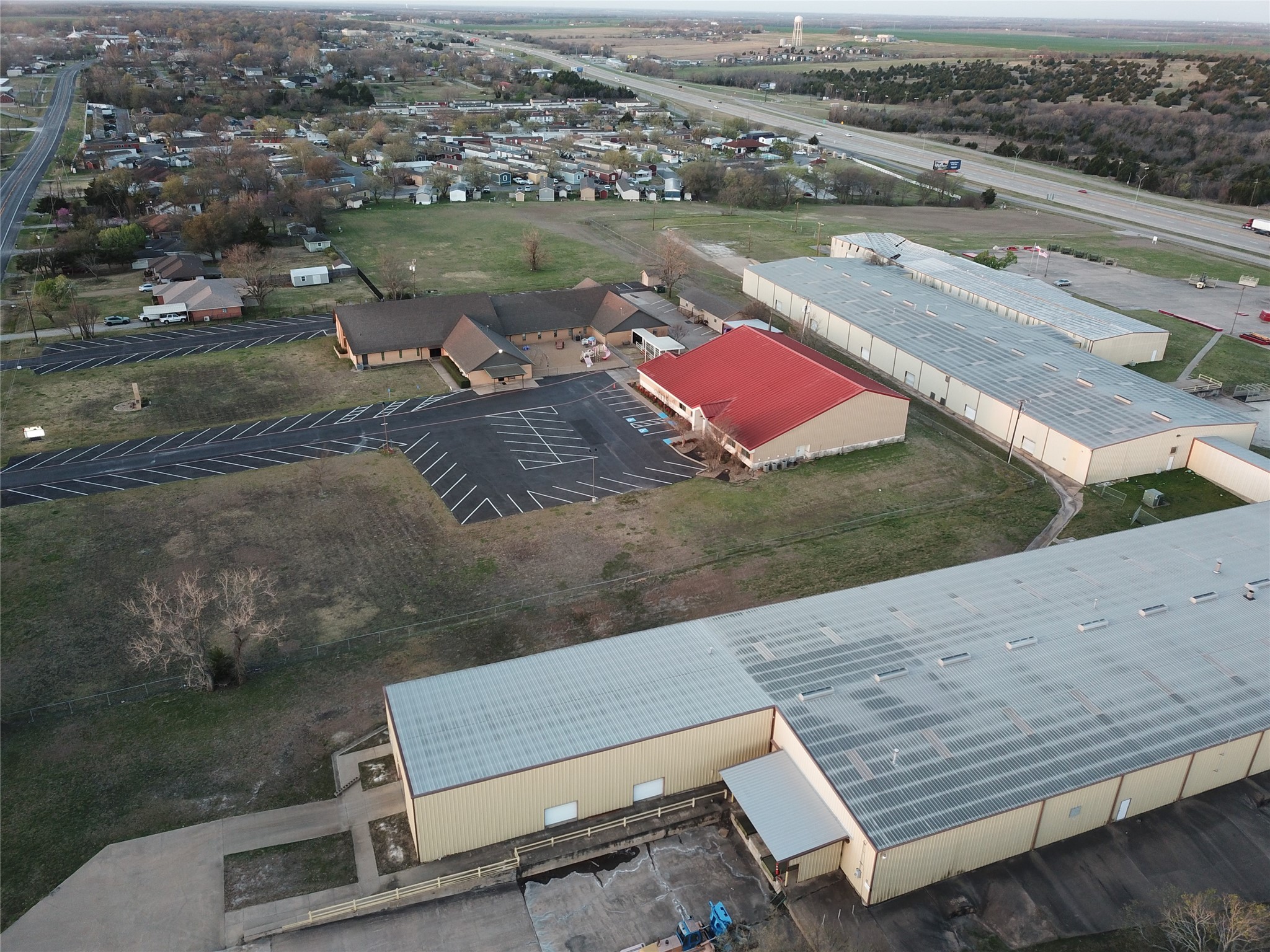 811 N Collins Freeway Howe TX 75459