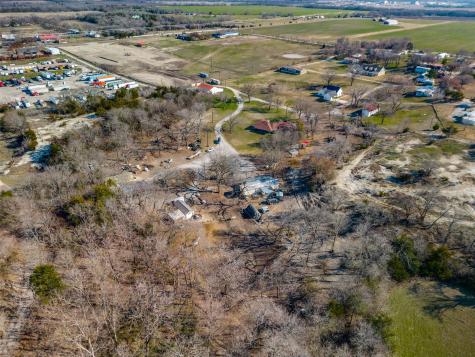 2111 Private Road 5499 Mckinney TX 75071