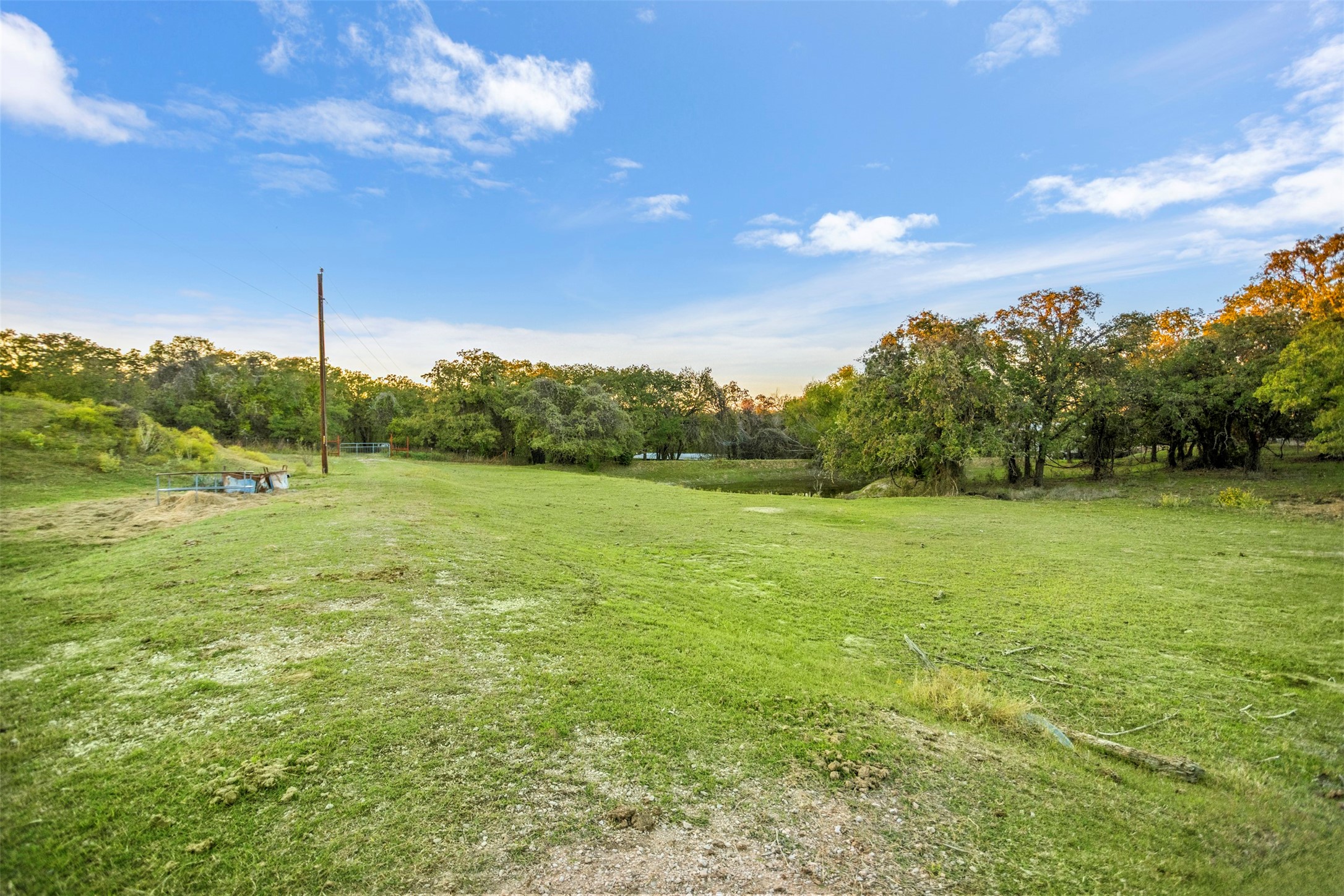 199 Cheyenne Trail Springtown TX 76082