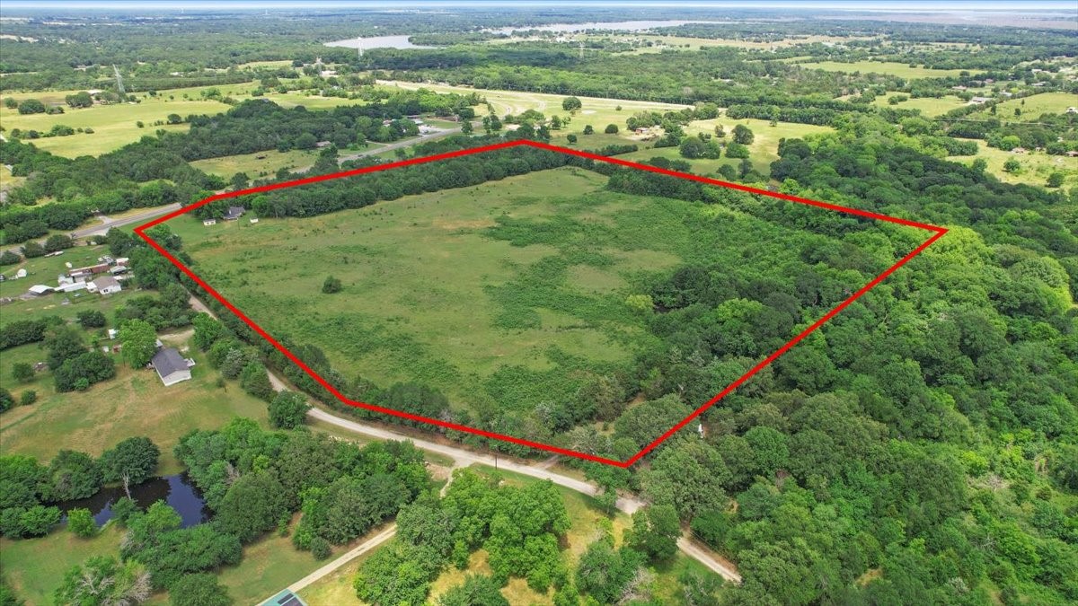 4400 N State Highway 121 Bonham TX 75418