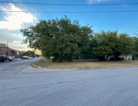 225 S Wilson Street Burleson TX 76028