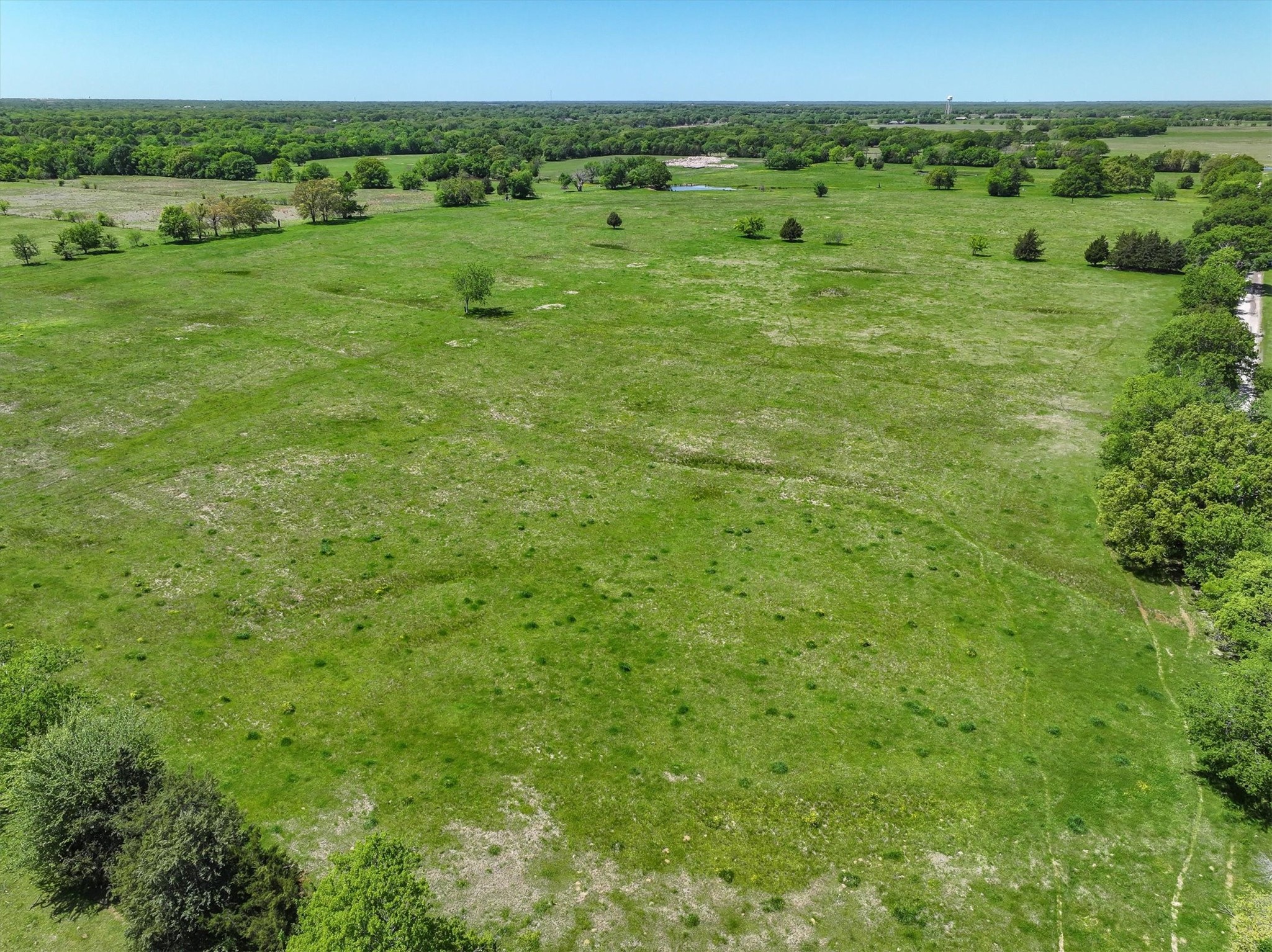 325 Vz County Road 3717 Edgewood TX 75117