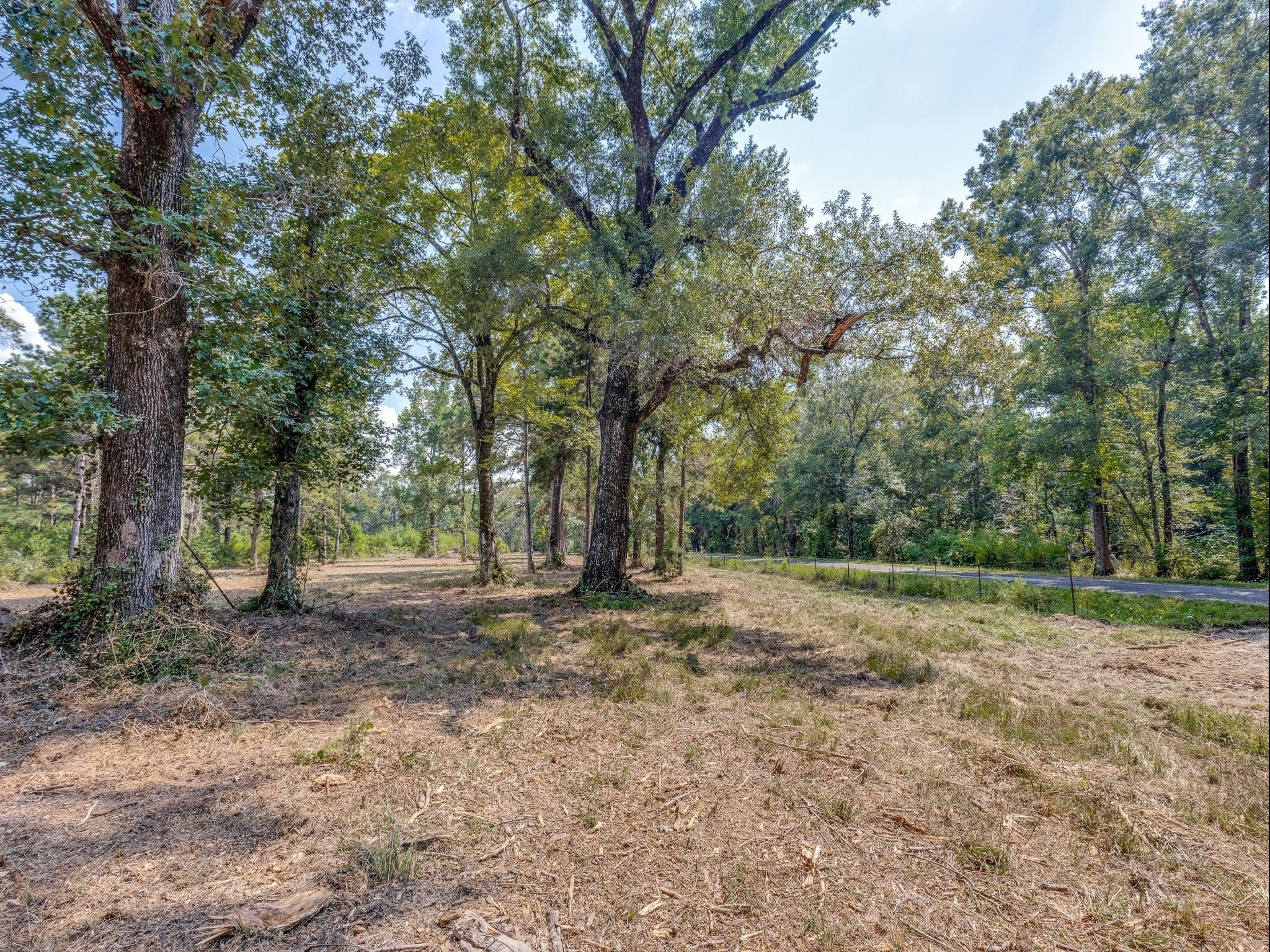 1166 Cr 2060 Hardin TX 77564