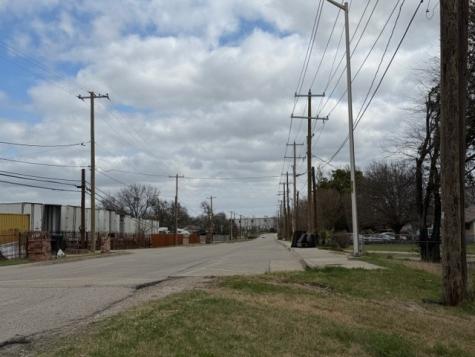 2736 Cedardale Road Lancaster TX 75134