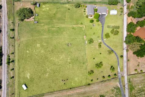 2301 Loop 567 Granbury TX 76048